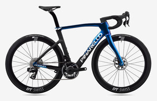 Pinarello Dogma F Red AXS Luxter Blue